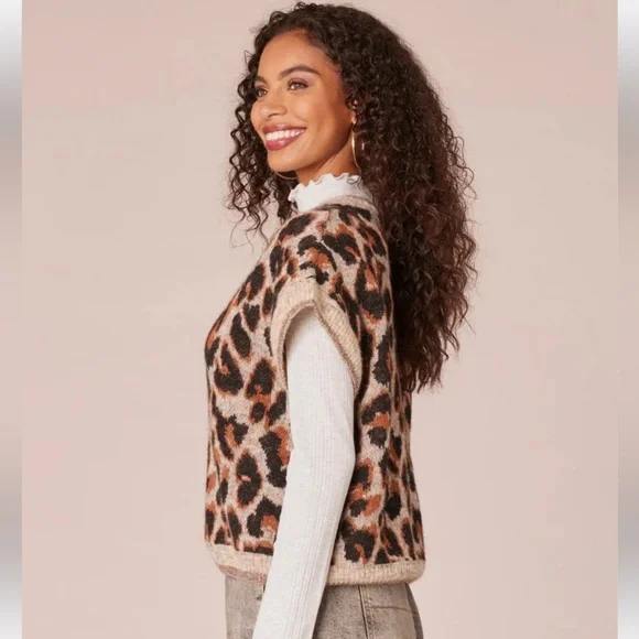 Democracy Brown Leopard V-Neck Sweater Vest XL NWT - Picture 2 of 7